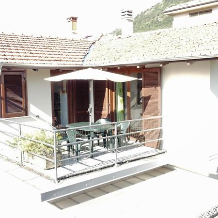 Casa Avezza Apartment Omegna Ruang foto